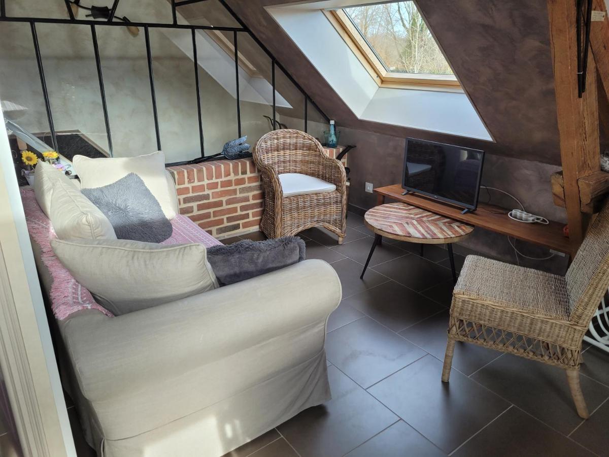 Le Paddock Du Val De Lys Hotel Blessy Kültér fotó