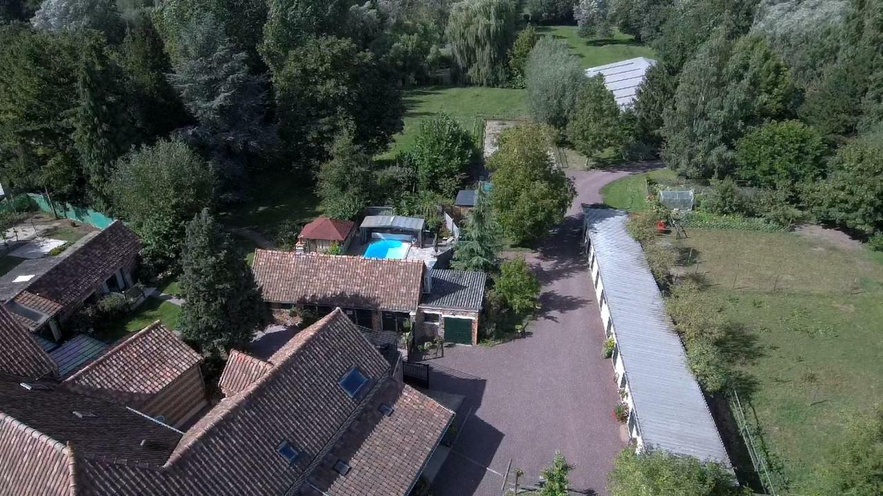 Le Paddock Du Val De Lys Hotel Blessy Kültér fotó